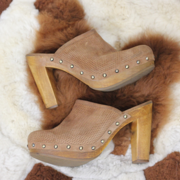 uggs mules and clogs